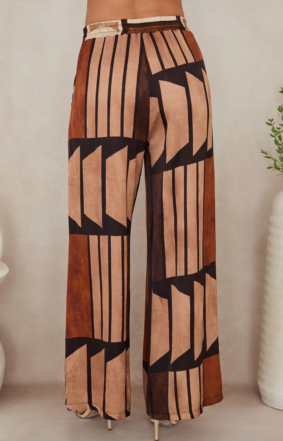 Geometric Multicolor Print Pants