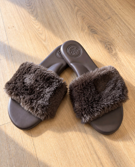 Ziela Chocolate sandal