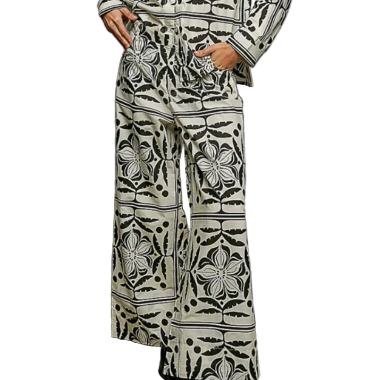 B&W Woven Wide Leg Pants
