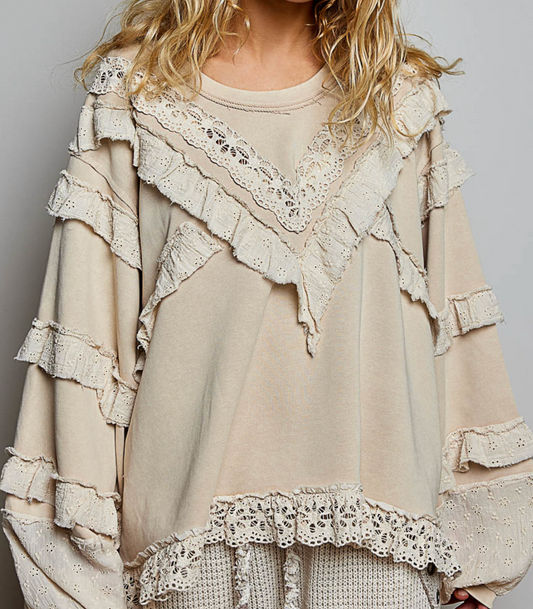 Beige ruffle sweater POL