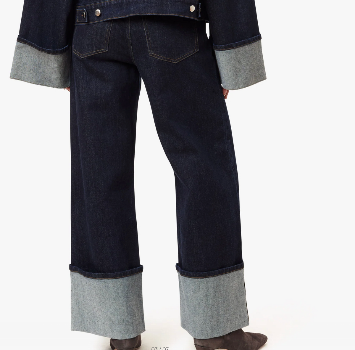 Camryn Cuffed Straight Crop Jeans