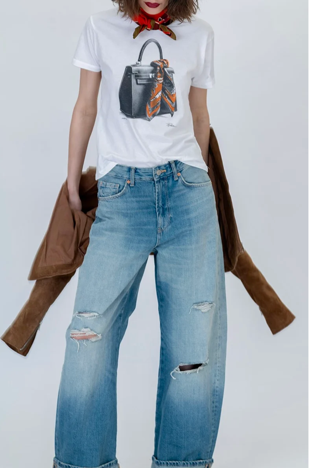 CARRY ME MUSHIE TEE